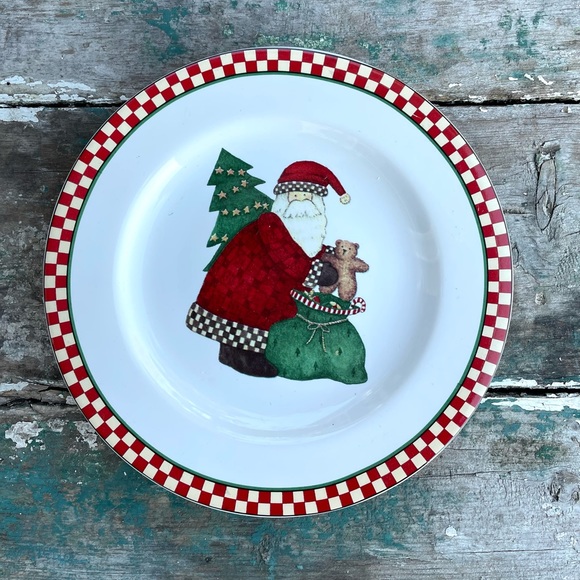 Majic 100 christmas music start date